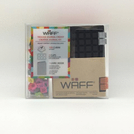 WAFF COMBO CUADERNO MEDIUM GLITTER + 70 CUBOS DE LETRAS NEGRO