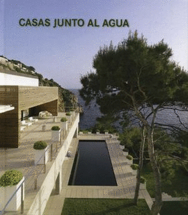 CASA JUNTO AL AGUA